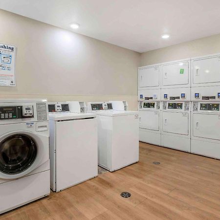 Extended Stay America Select Suites - Louisville - Airport Dış mekan fotoğraf