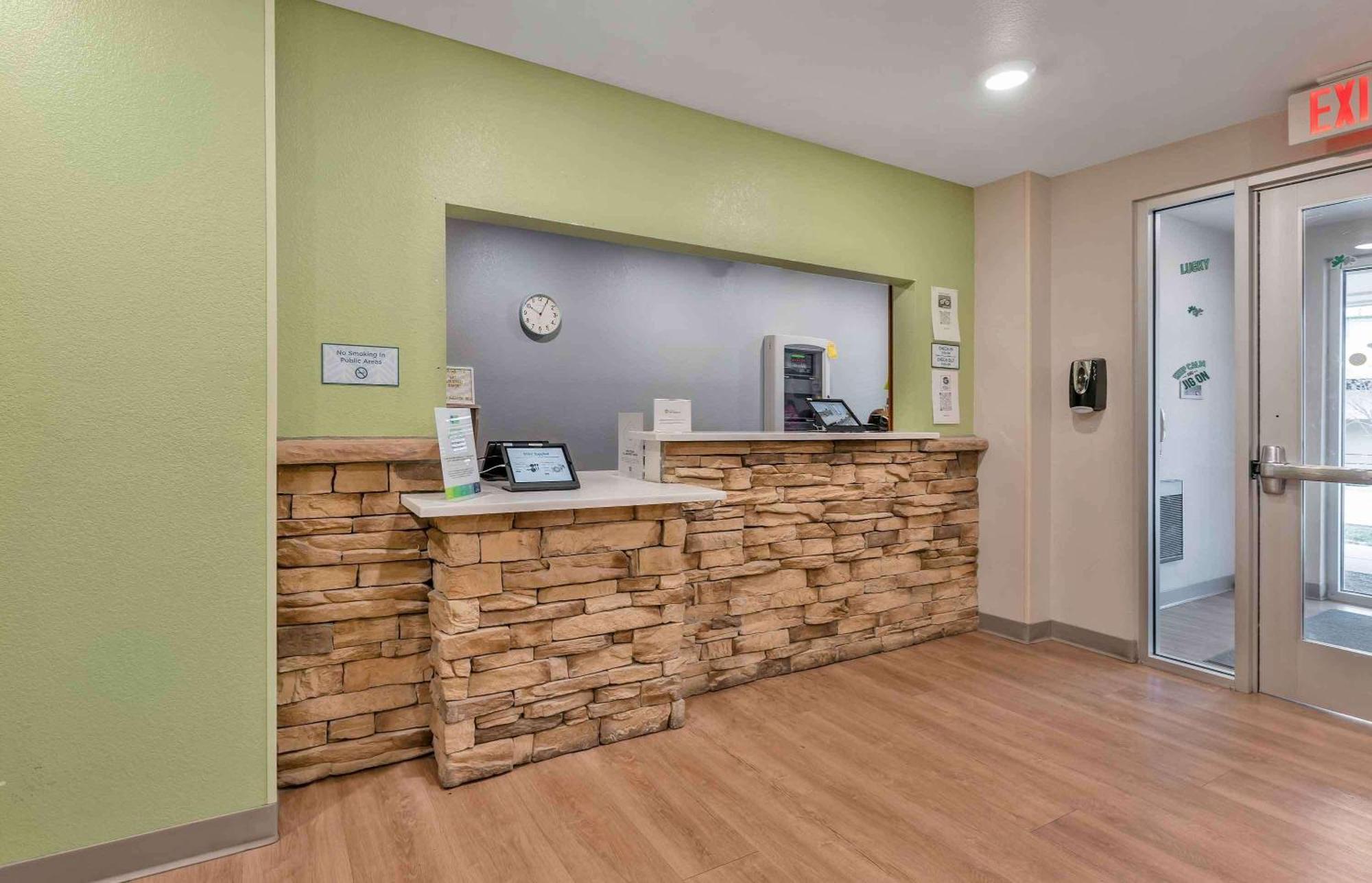 Extended Stay America Select Suites - Louisville - Airport Dış mekan fotoğraf