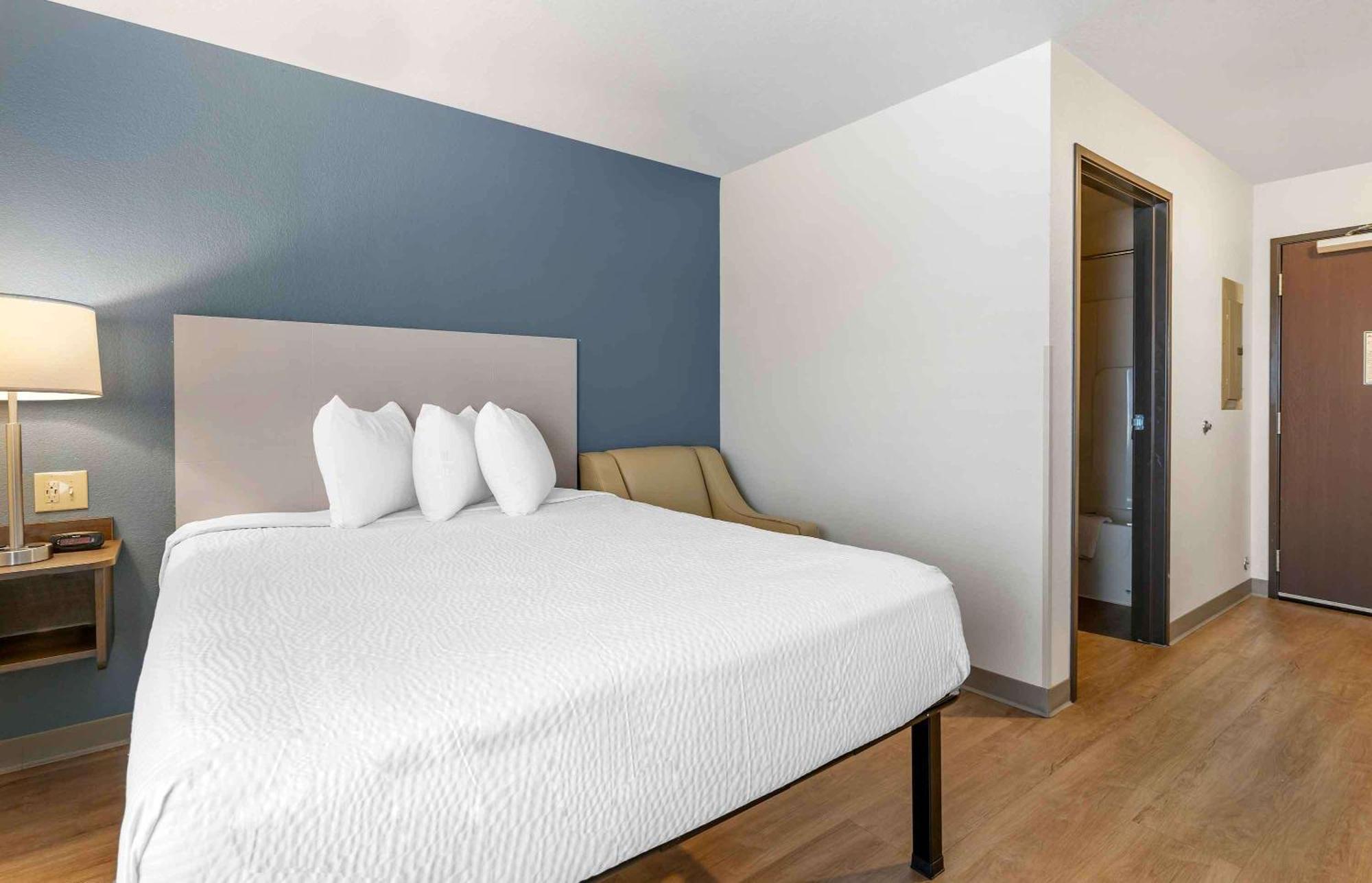 Extended Stay America Select Suites - Louisville - Airport Dış mekan fotoğraf